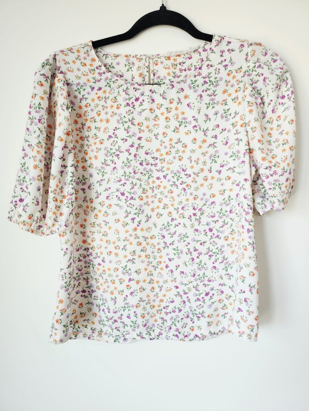 Anthropologie Elodie Floral Short Puff Sleeve Top - Picture 2 of 9